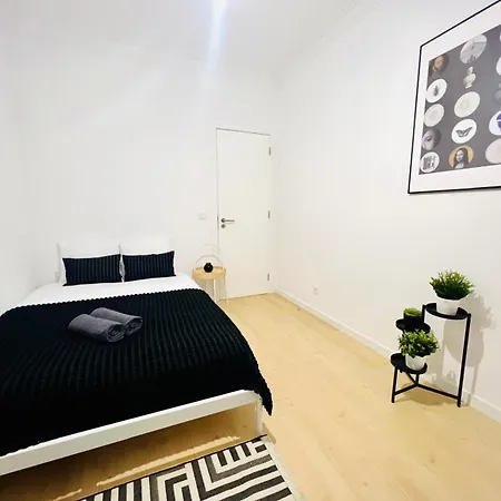 Rooms, Ideal Location For Tourists * Lissabon