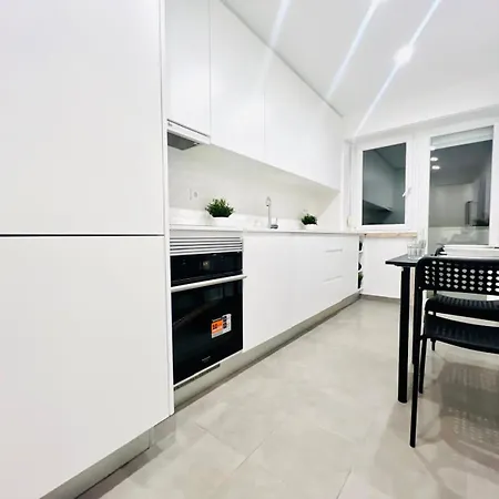 ホステル Rooms, Ideal Location For Tourists