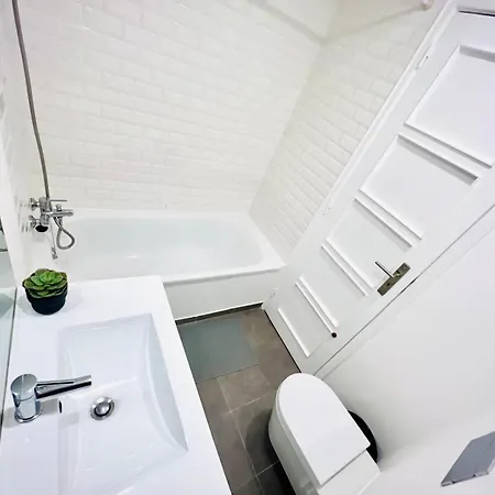 Rooms, Ideal Location For Tourists Lisboa