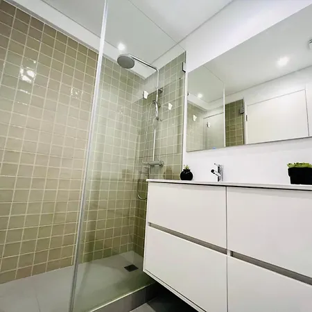 Rooms, Ideal Location For Tourists Hostal Lisboa