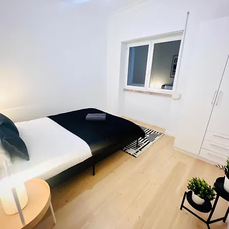 Rooms, Ideal Location For Tourists Hostal