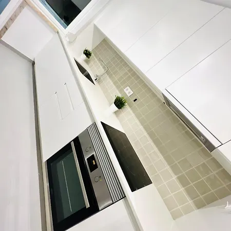 Rooms, Ideal Location For Tourists Hostal