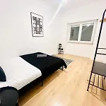 Rooms, Ideal Location For Tourists Hostel Lisbon