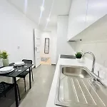 Rooms, Ideal Location For Tourists Hostel Lisbon