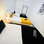 Rooms, Ideal Location For Tourists * Lisbon