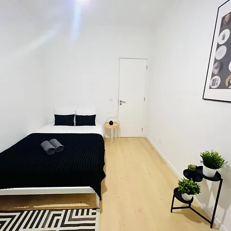 Rooms, Ideal Location For Tourists 旅馆